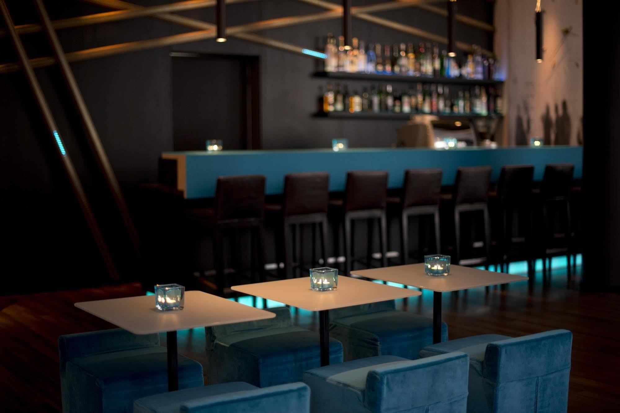 Motel One Nuernberg-City Buitenkant foto